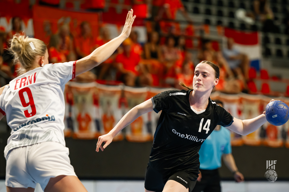 Netherlands player attacking