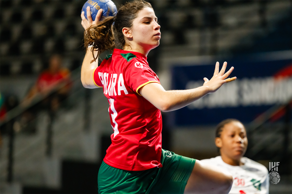 Portugal player shooting