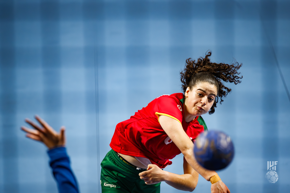 Portugal player shooting