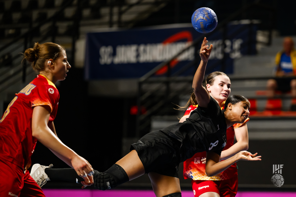 Egypt player shooting