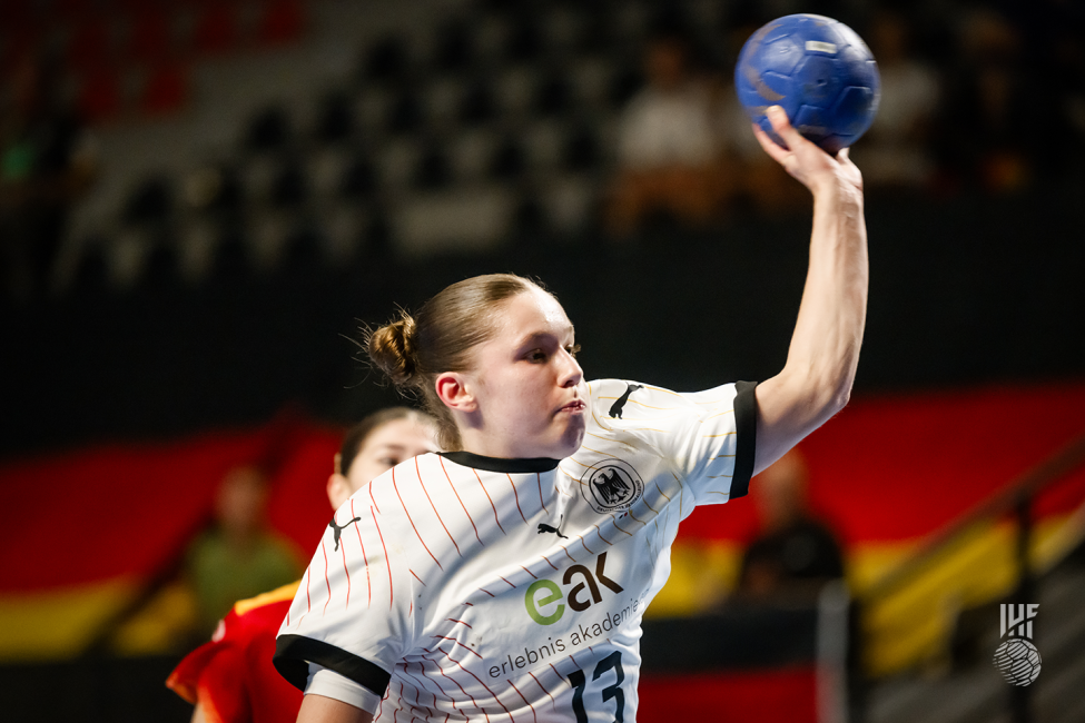 Germany player shooting