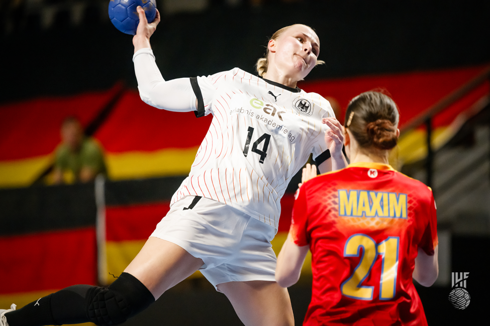 Germany player shooting
