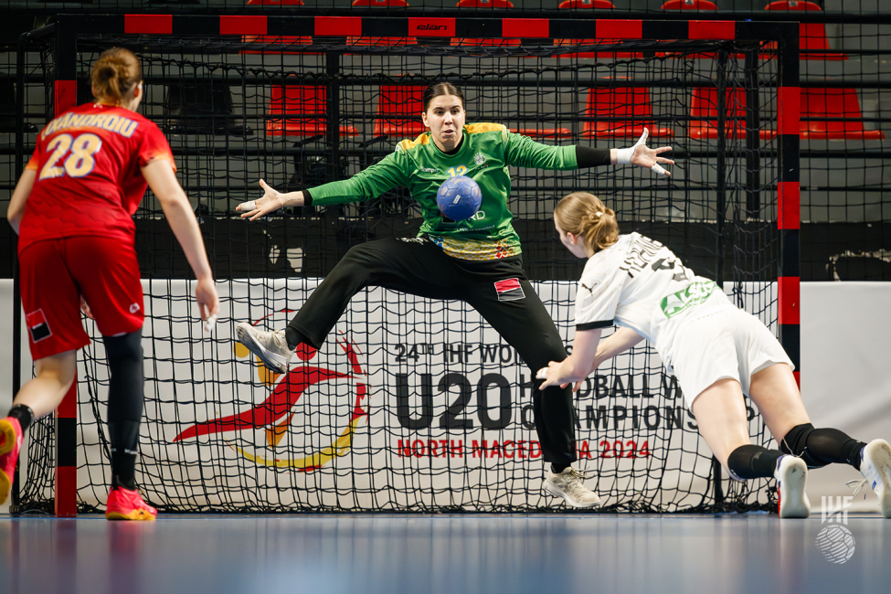 Germany player shooting