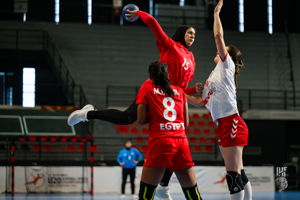 Egypt player shooting