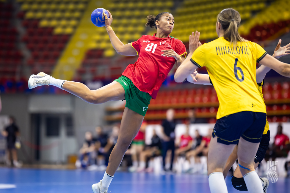 Portugal player shooting