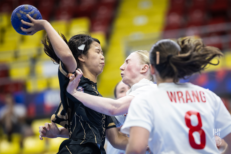 Chinese Taipei attacking