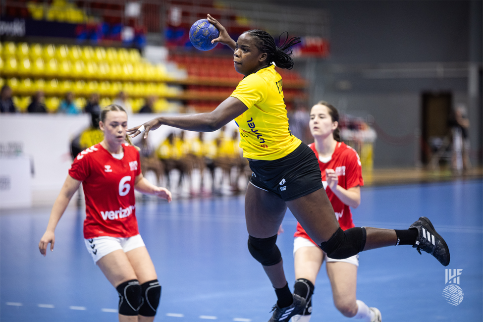 Angola player shooting