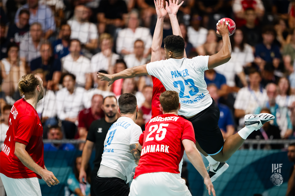 Paris 2024 men's handball Denmark vs Argentina