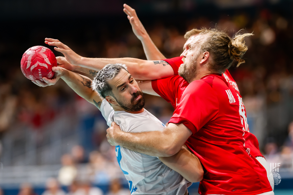 Paris 2024 men's handball Denmark vs Argentina