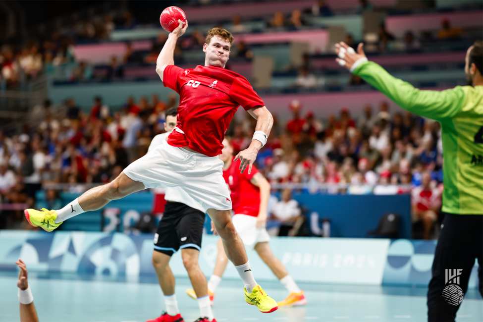 Paris 2024 men's handball Denmark vs Argentina