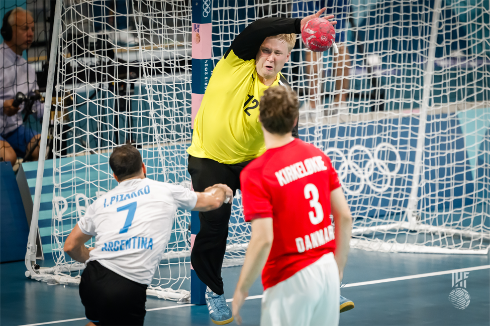 Paris 2024 men's handball Denmark vs Argentina