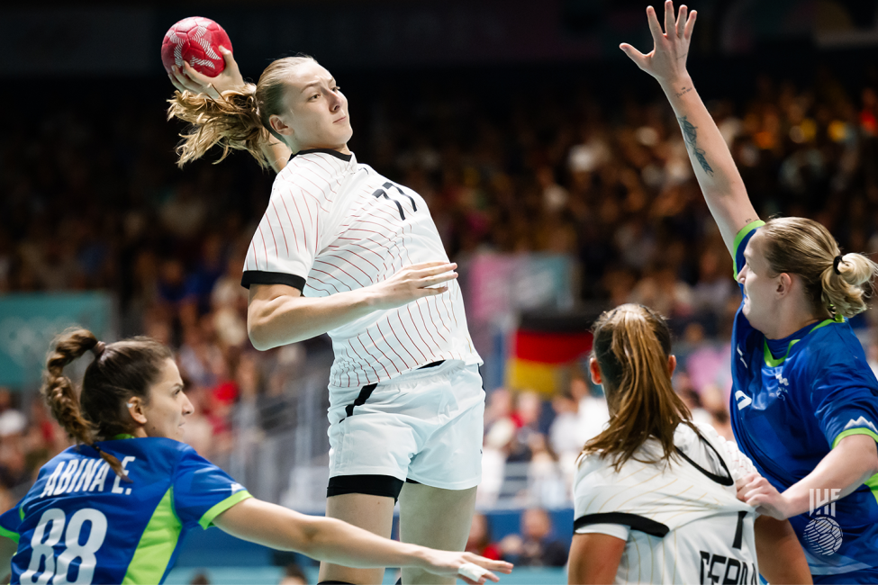 Paris 2024 women's handball Germany vs Slovenia