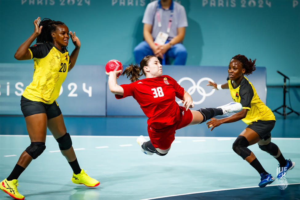 Paris 2024 women's handball Hungary vs Angola