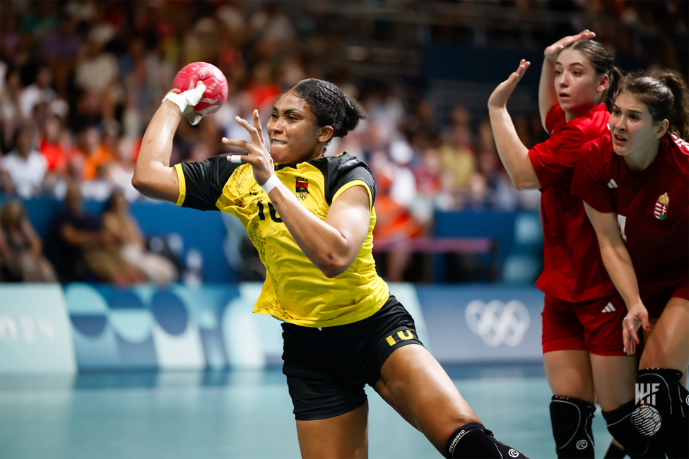 Paris 2024 women's handball Hungary vs Angola