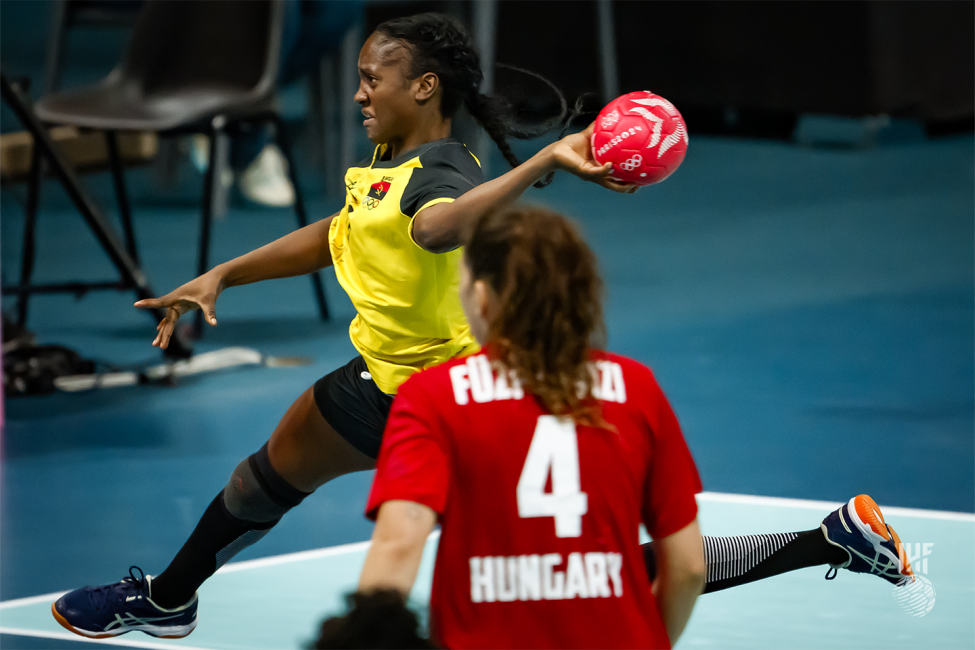 Paris 2024 women's handball Hungary vs Angola