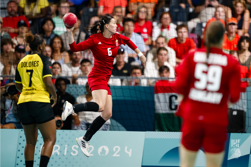 Paris 2024 women's handball Hungary vs Angola