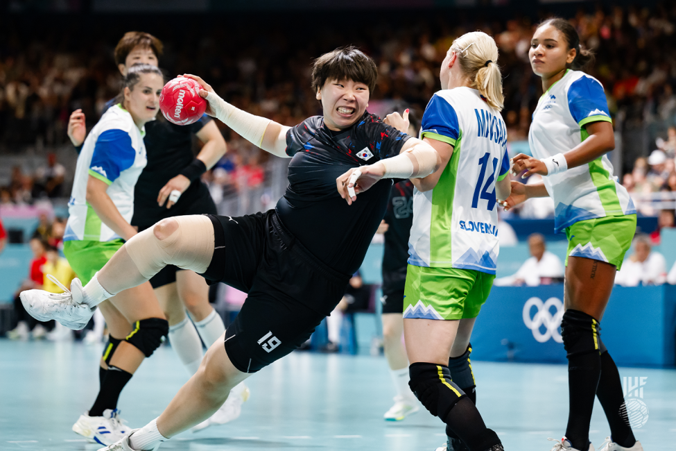 Paris 2024 women's handball Korea