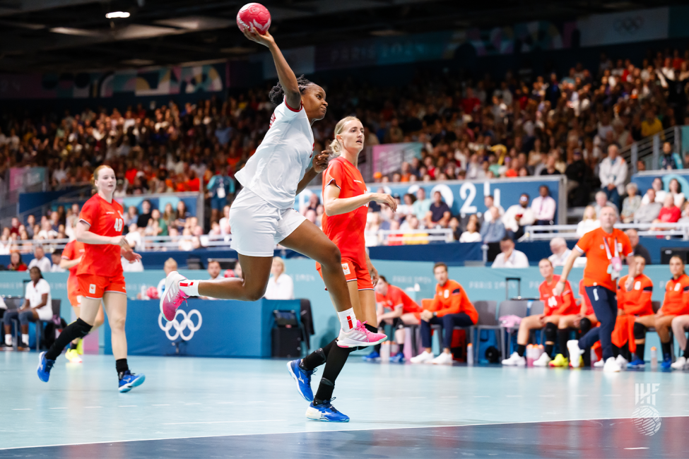 Paris 2024 women's handball Angola