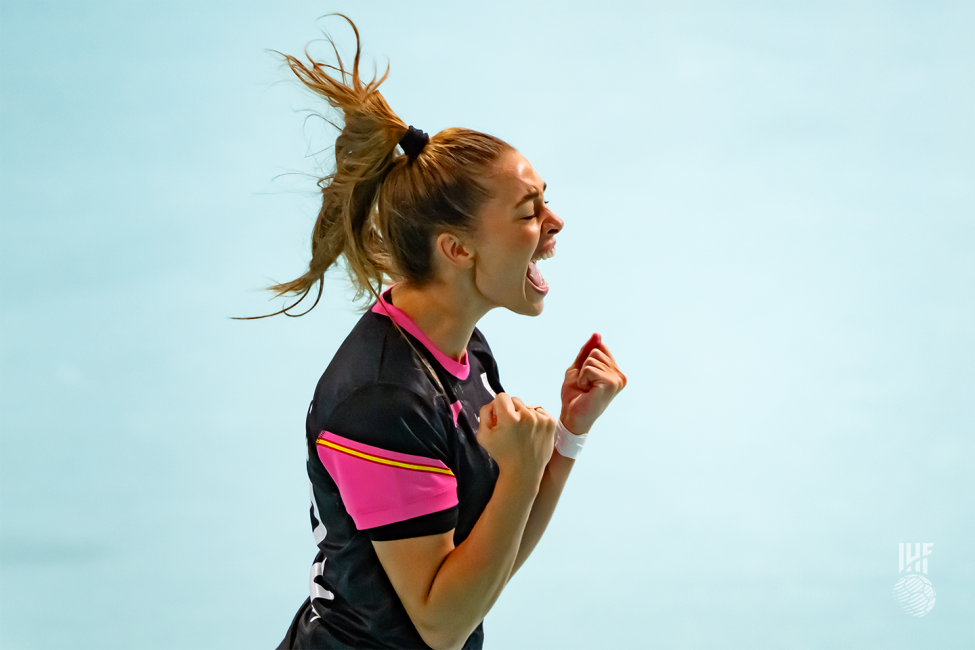 Paris 2024 women's handball Netherlands vs Spain