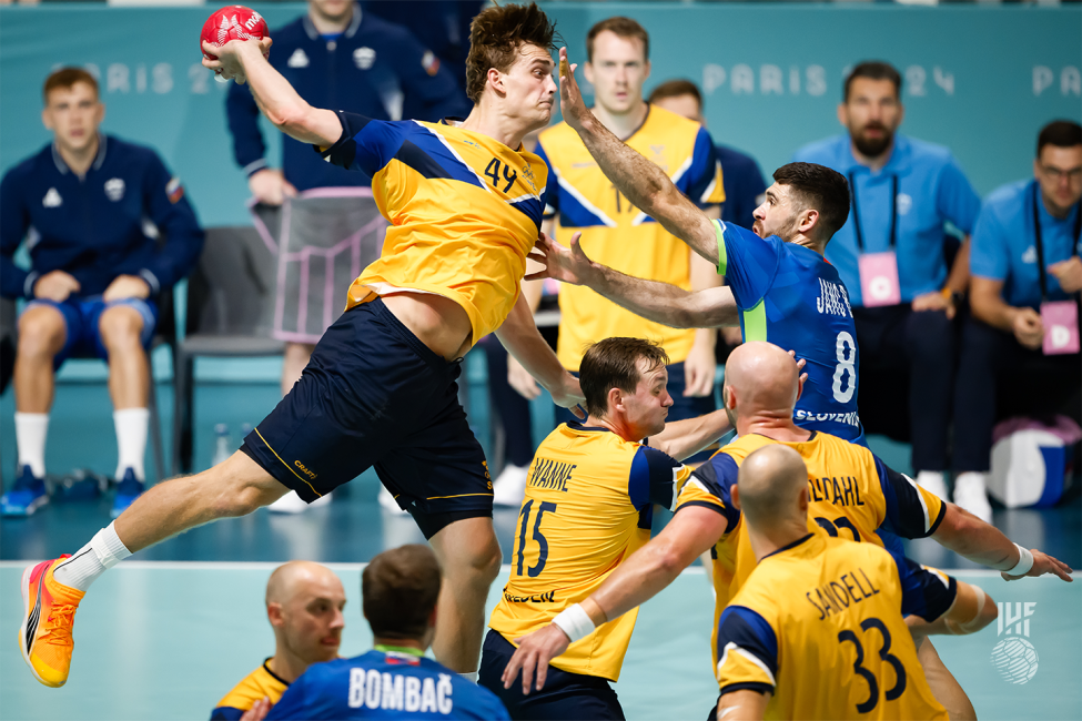 Paris 2024 men's handball Slovenia vs Sweden