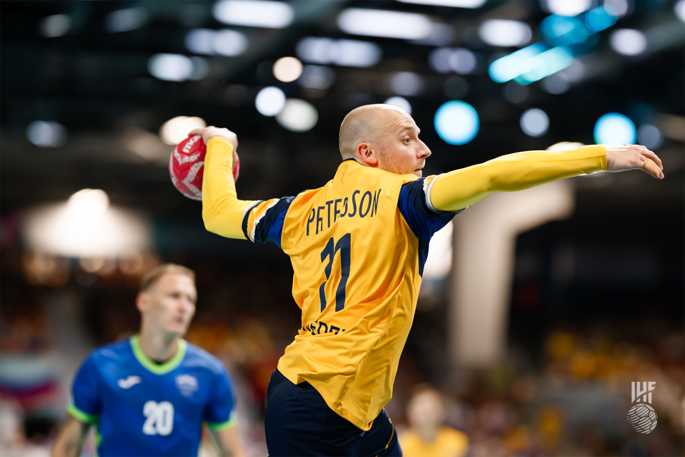 Paris 2024 men's handball Slovenia vs Sweden