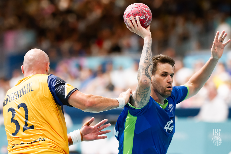 Paris 2024 men's handball Slovenia vs Sweden