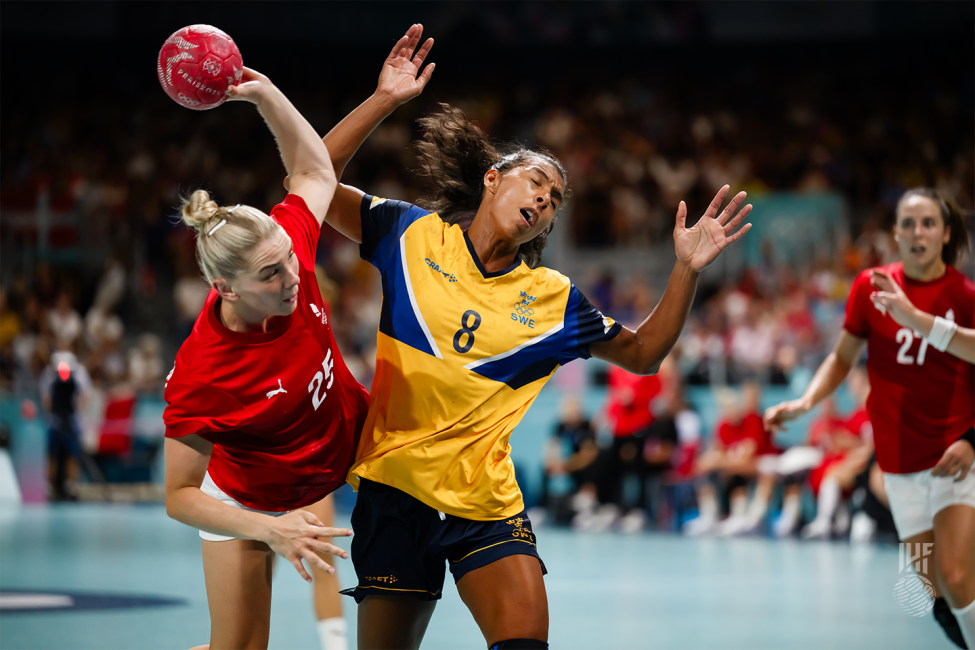 Paris 2024 women's handball Sweden vs Denmark