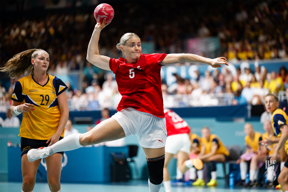 Paris 2024 women's handball Sweden vs Denmark