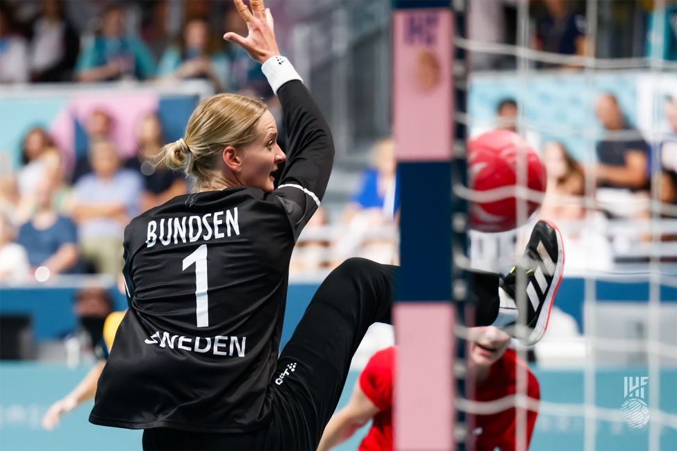 Paris 2024 women's handball Sweden vs Denmark