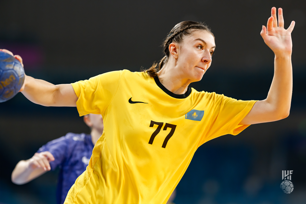 Kazakhstan player attacking