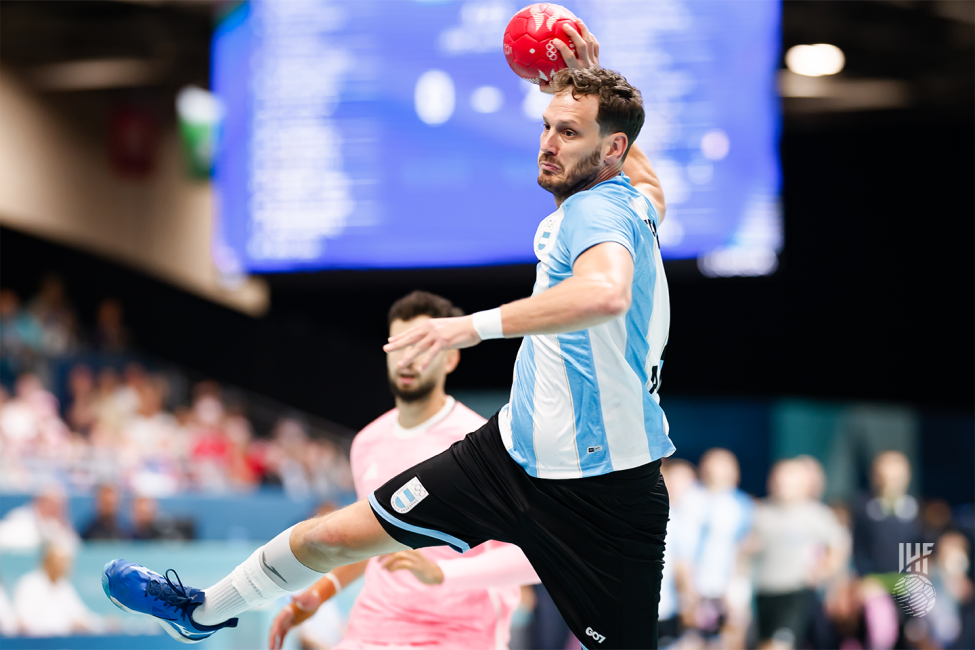 Paris 2024 women's handball Argentina vs France