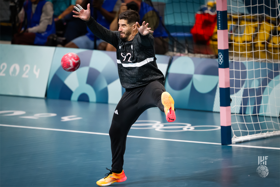 Paris 2024 women's handball Argentina vs France