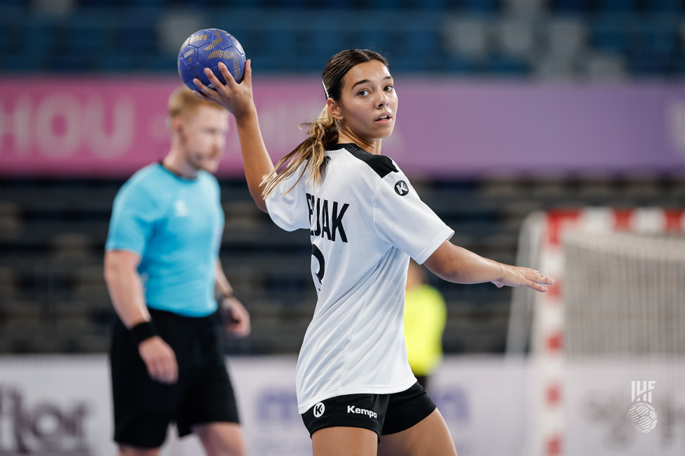 Austria player shooting