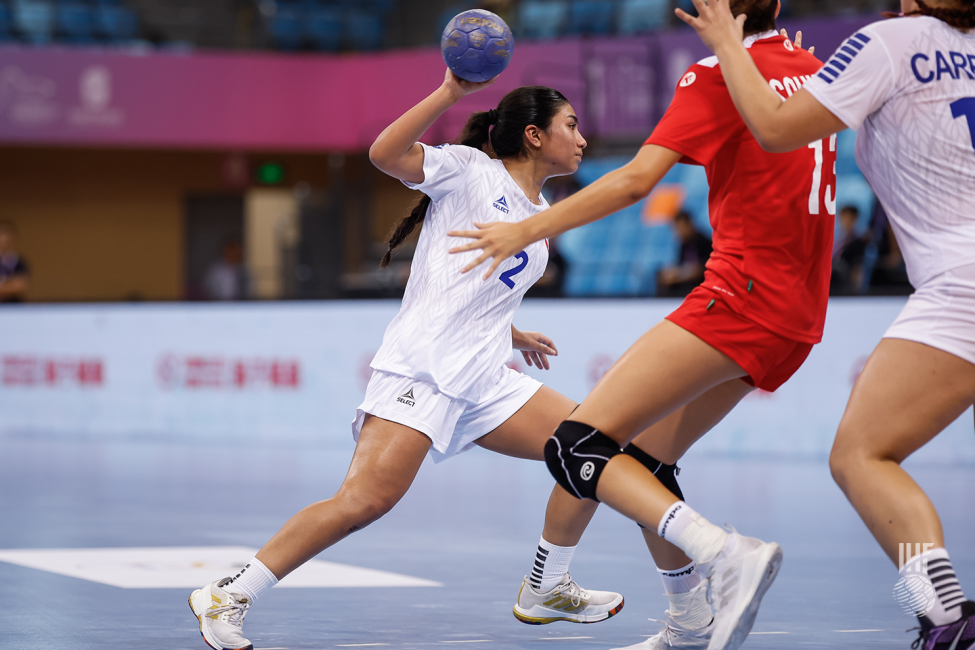 Chile player attacking