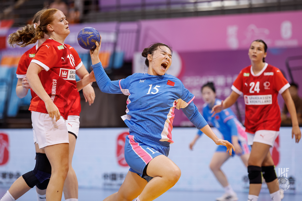 China player shooting