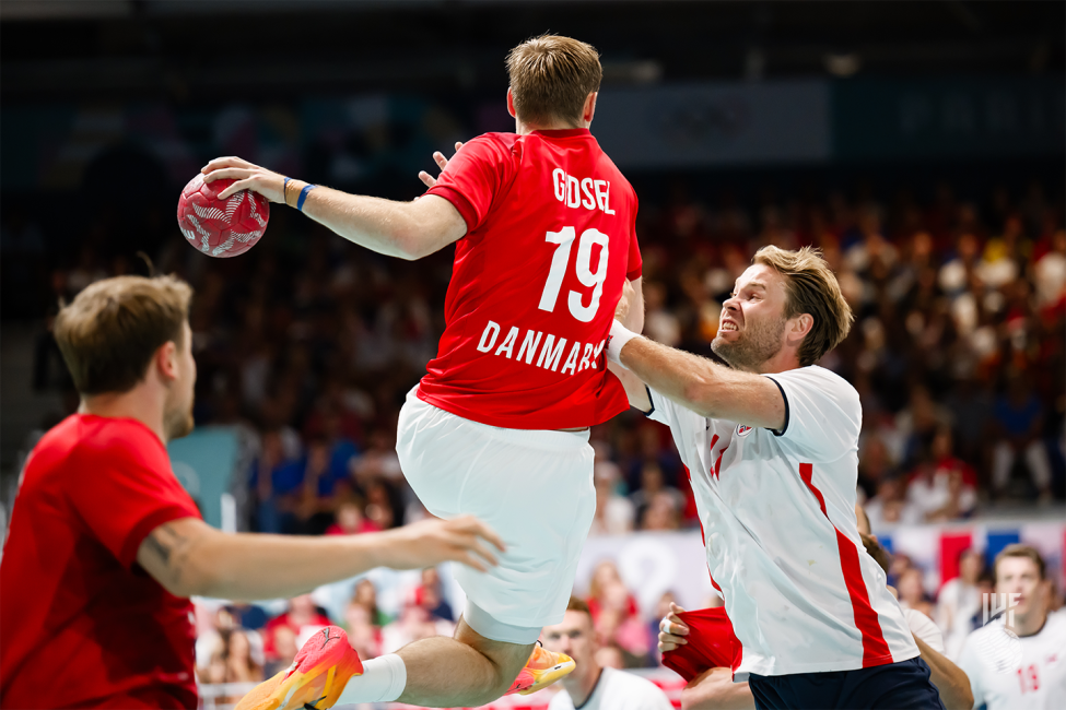 Paris 2024 men's handball Denmark vs Norway 