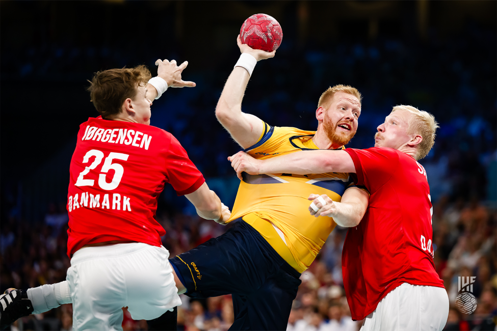 Paris 2024 men's handball Denmark vs Sweden