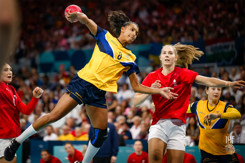 Paris 2024 women's handball Denmark vs Sweden