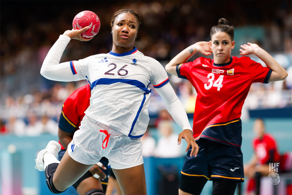 Paris 2024 women's handball Spain vs France