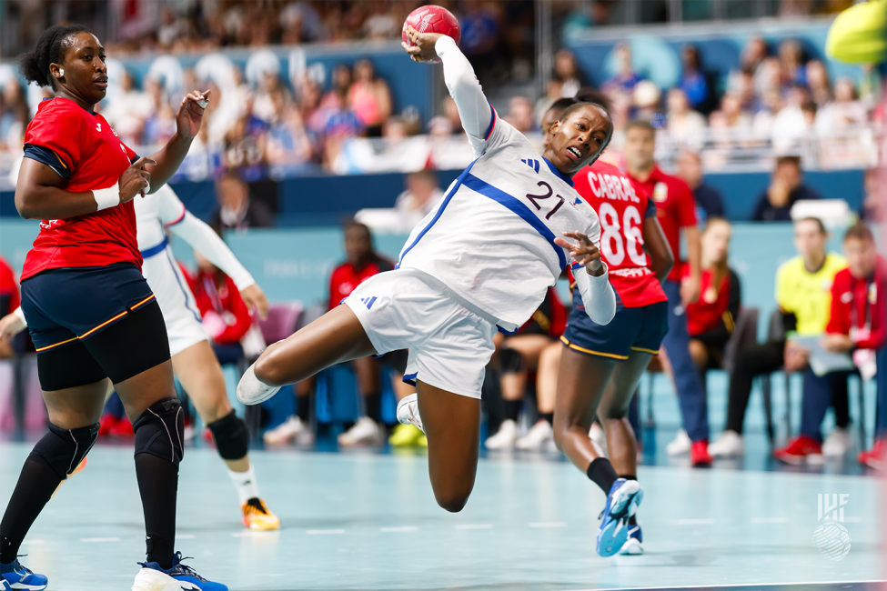 Paris 2024 women's handball Spain vs France