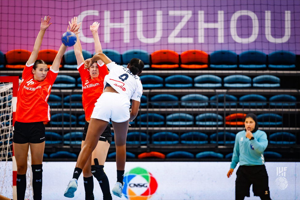 France player shooting
