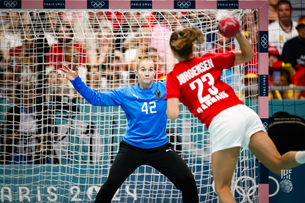 Paris 2024 women's handball Germany vs Denmark 