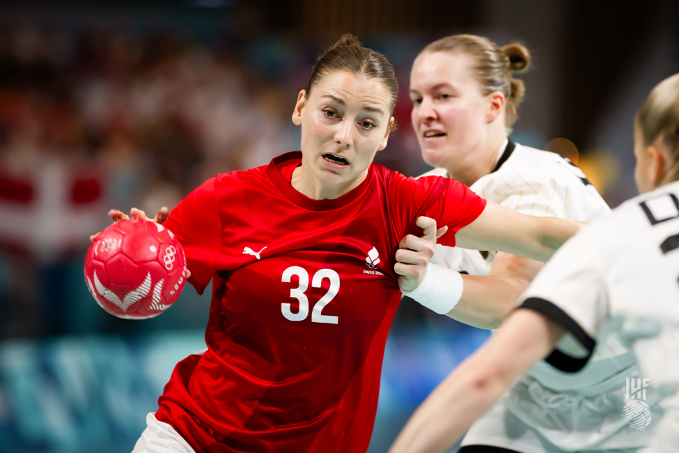 Paris 2024 women's handball Germany vs Denmark 