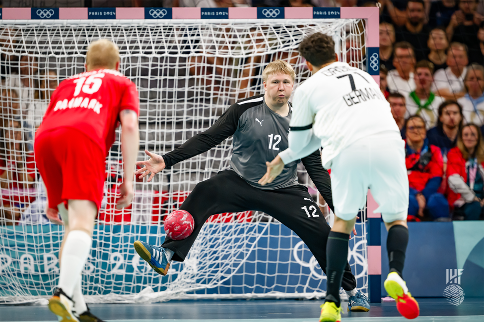 Paris 2024 men's handball Germany vs Denmark 