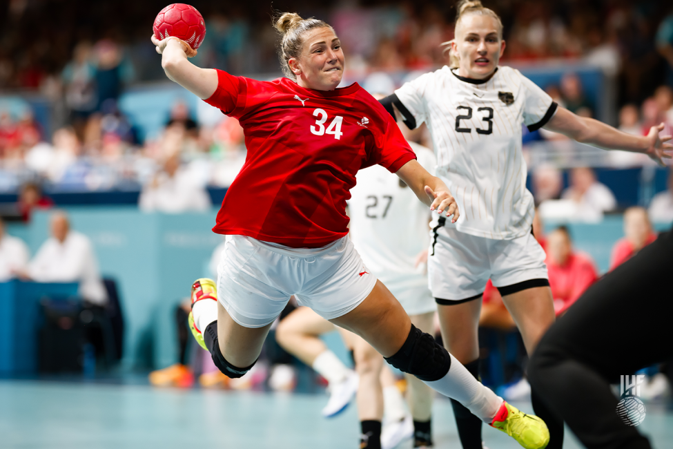 Paris 2024 women's handball Germany vs Denmark 
