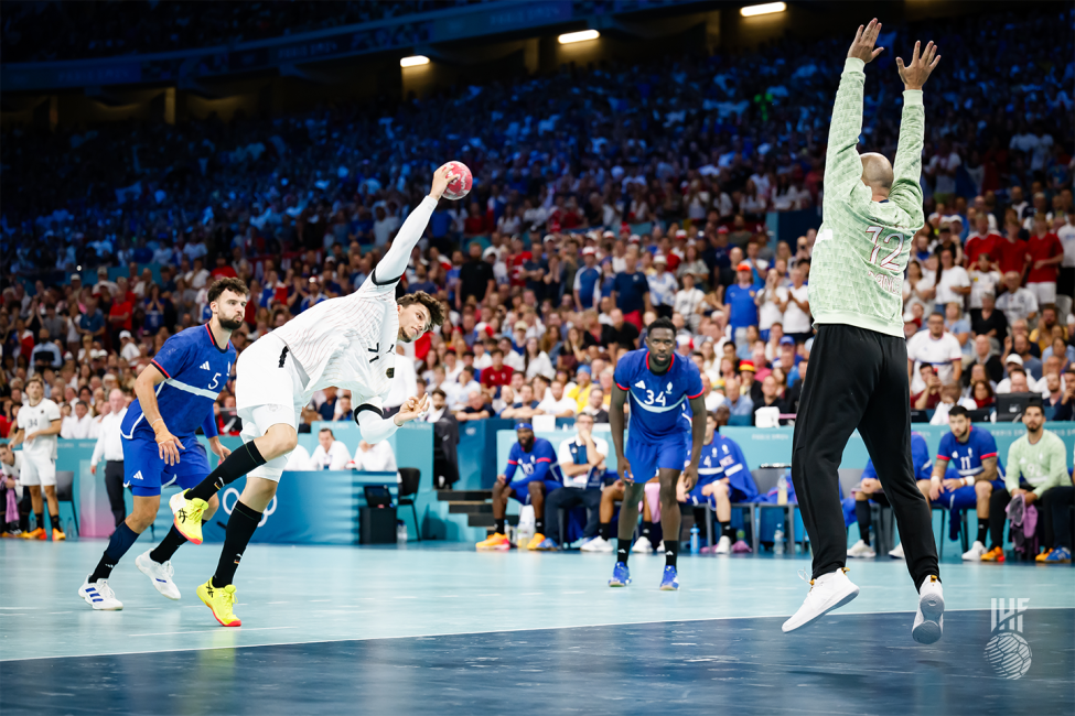 Paris 2024 men's handball Germany vs France