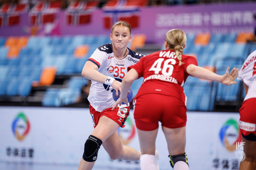 Norway player attacking