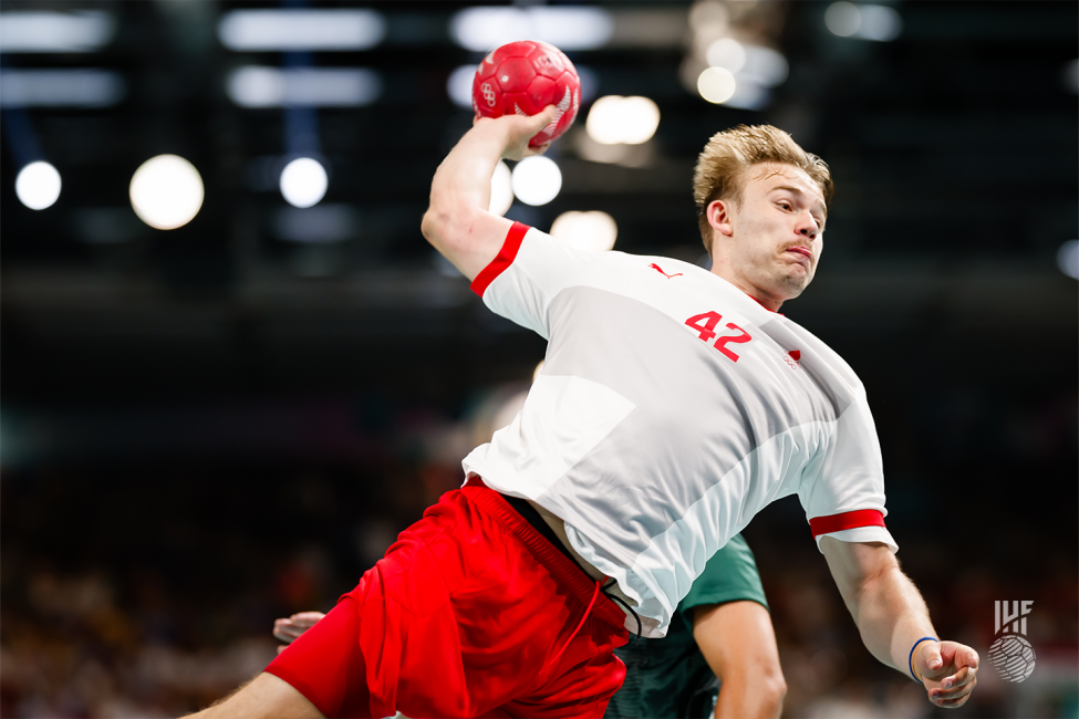 Paris 2024 men's handball Hungary vs Denmark