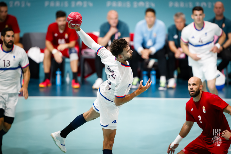 Paris 2024 men's handball Hungary vs France 