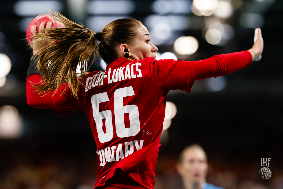 Paris 2024 women's handball Hungary vs Netherlands